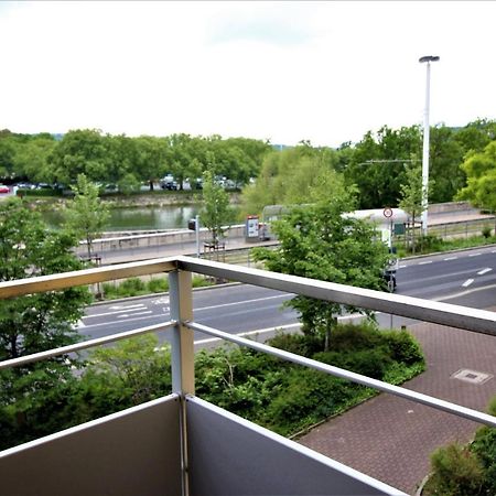Luxury City Apartment - View Of River And Castle Wurzburg Exterior photo
