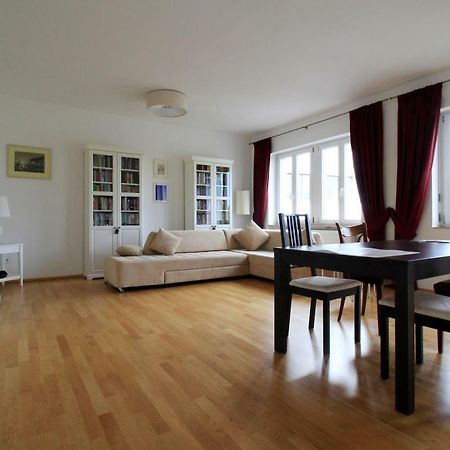 Luxury City Apartment - View Of River And Castle Wurzburg Exterior photo